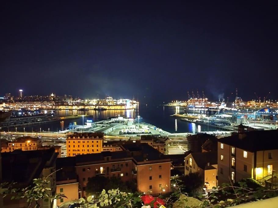 Casaviva - Bilo With Patio In Genova San Teodoro Apartment Екстериор снимка